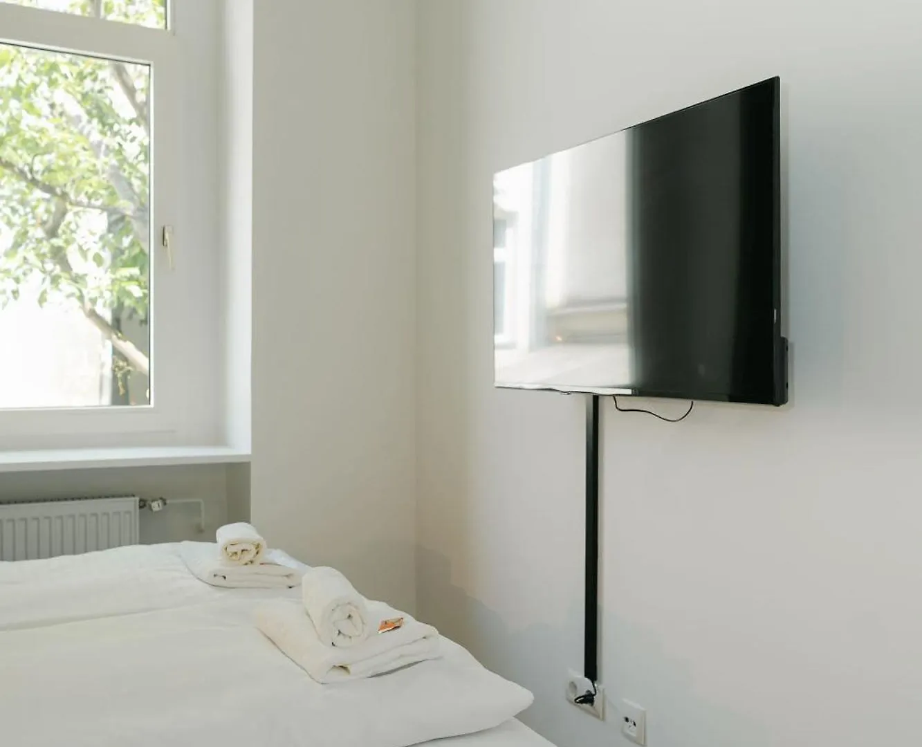 Apartament Comfy 3Br Perfect For 4-6 Metro Free Parking Wiedeń 0*,  Austria