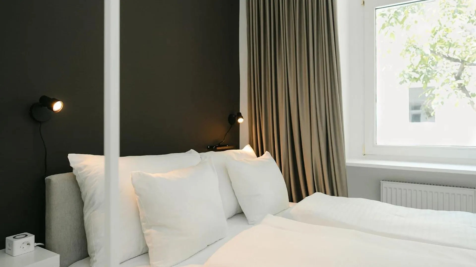 شقة Comfy 3Br Perfect For 4-6 Metro Free Parking فيينا 0*,  النمسا